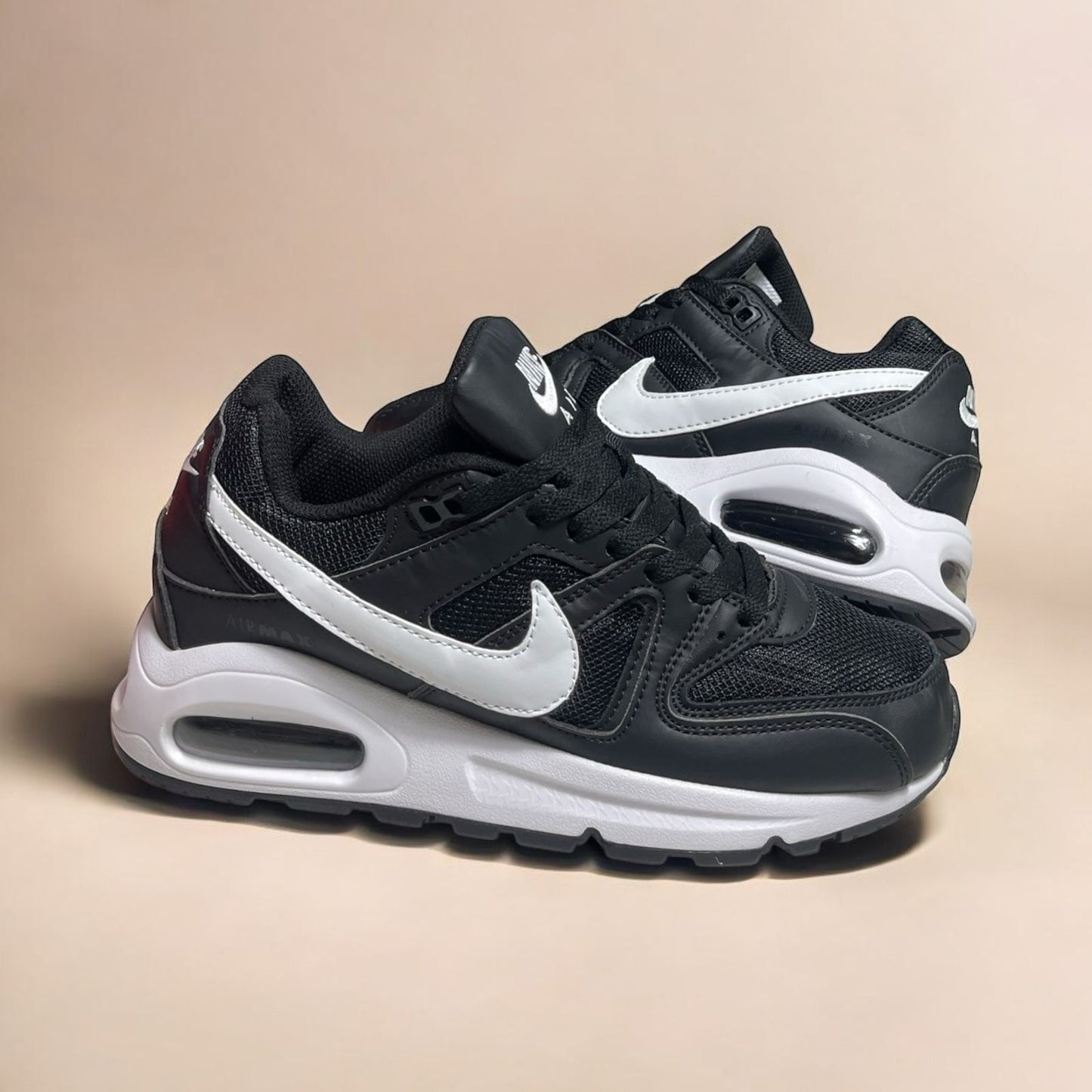 NIKE AIR MAX COMMAND MUJER