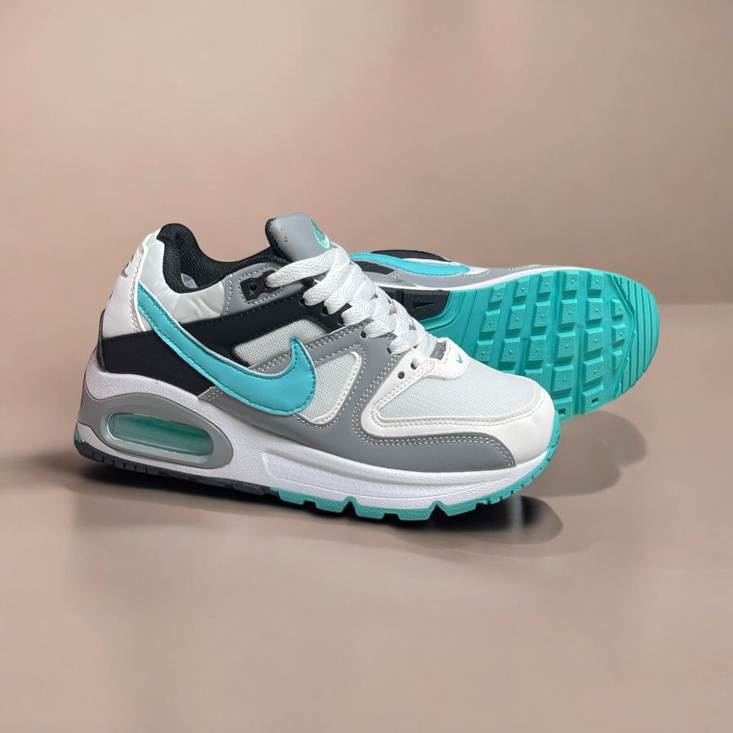 NIKE AIR MAX COMMAND MUJER